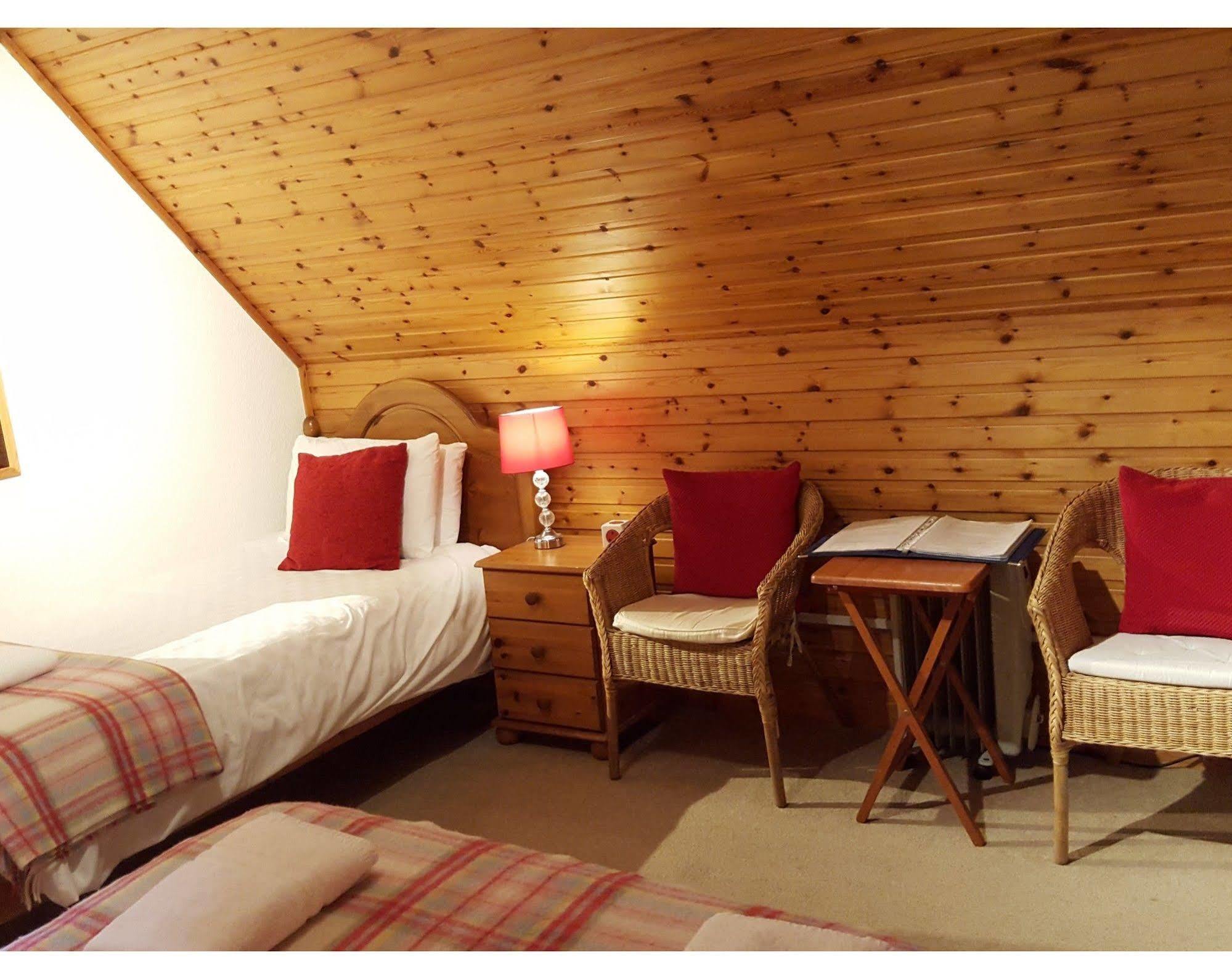 Carn Mhor Bed And Breakfast Aviemore Eksteriør bilde