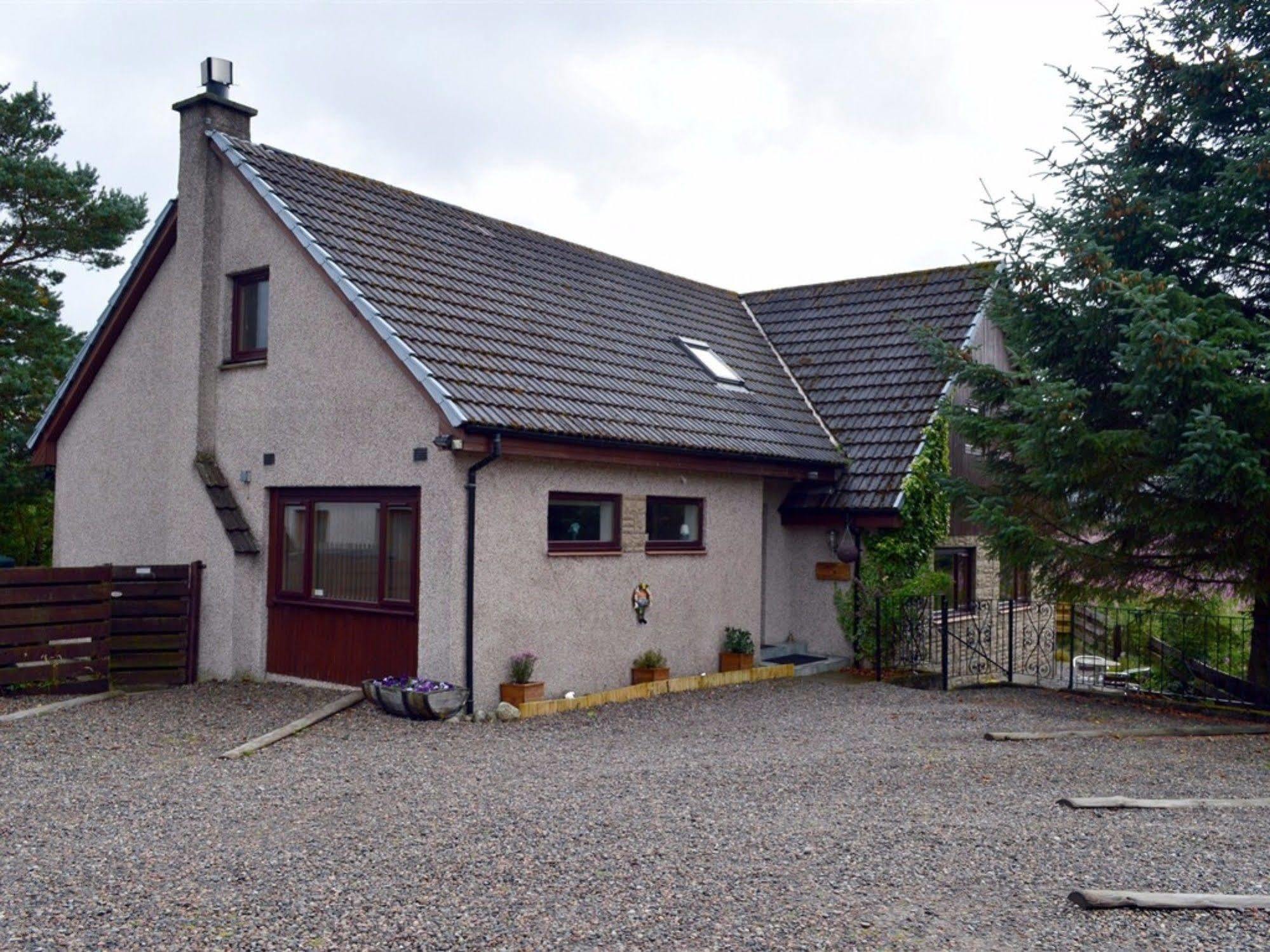 Carn Mhor Bed And Breakfast Aviemore Eksteriør bilde